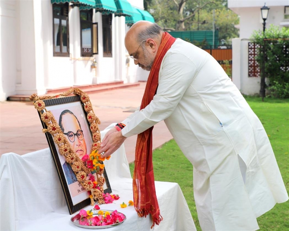 ई-कॉमर्स कंपनिया जरूरी सामान की ही सप्लाई कर पाएगी,गृहमंत्रालय ने गाइडलाइन में बदलाव किया ।